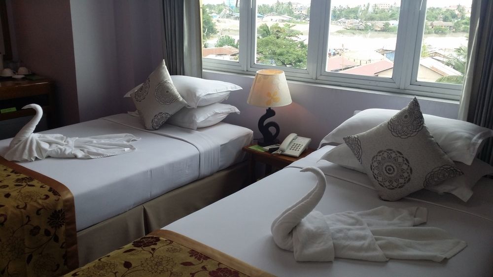 Great Glory Hotel Γιανγκόν Εξωτερικό φωτογραφία
